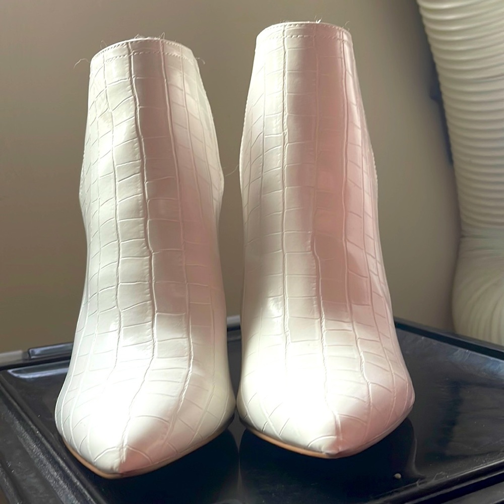 Just fab with Jesse James decker